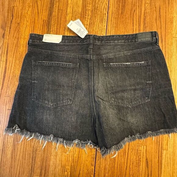 NWT American Eagle (20) Super hi-rise Festival Jean shorts black denim - Picture 2 of 5